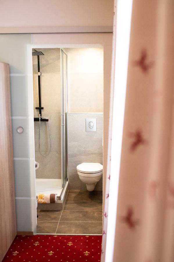 Roesslgut Bed & Breakfast Зедерхаус Екстериор снимка